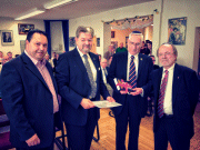 Foto Buchuebergabe Wiehn 2014